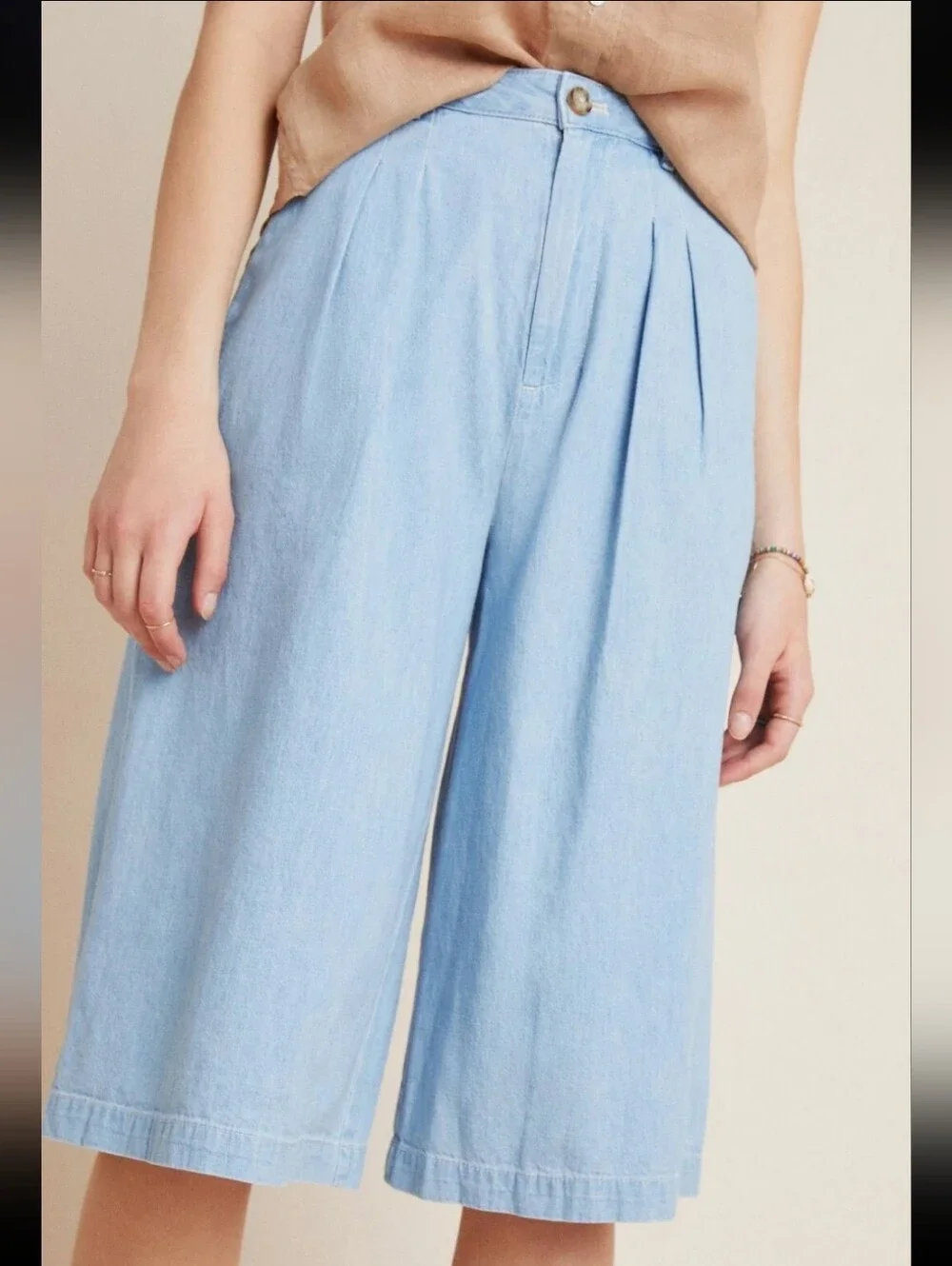 Anthro/ Pilcro Light Blue High-Rise Pleated Jeans Size 27